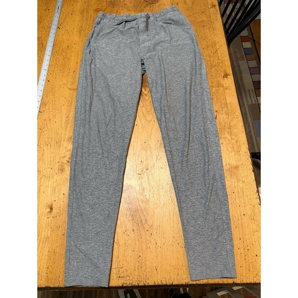 Heathered Grey Athletic Super Comfy Sweatpants - Outdoor Voices - Men's Size M